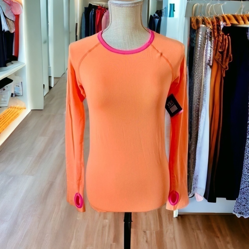 • Victoria’s Secret • Seamless Long Sleeve Cutout Top